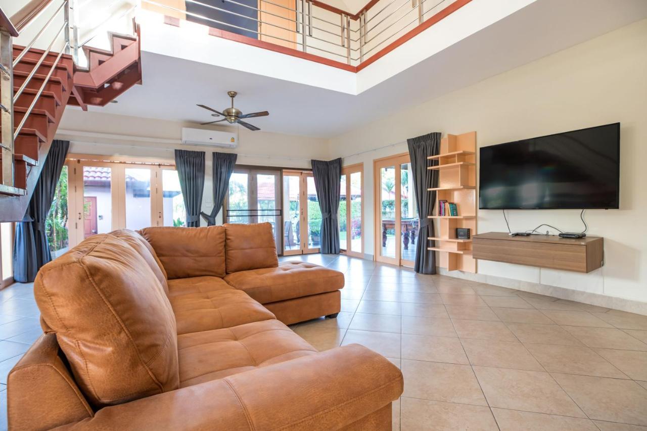 Beautiful 5Br Villa Felicity, Pool & Garden, Near Naiharn Rawai Екстериор снимка