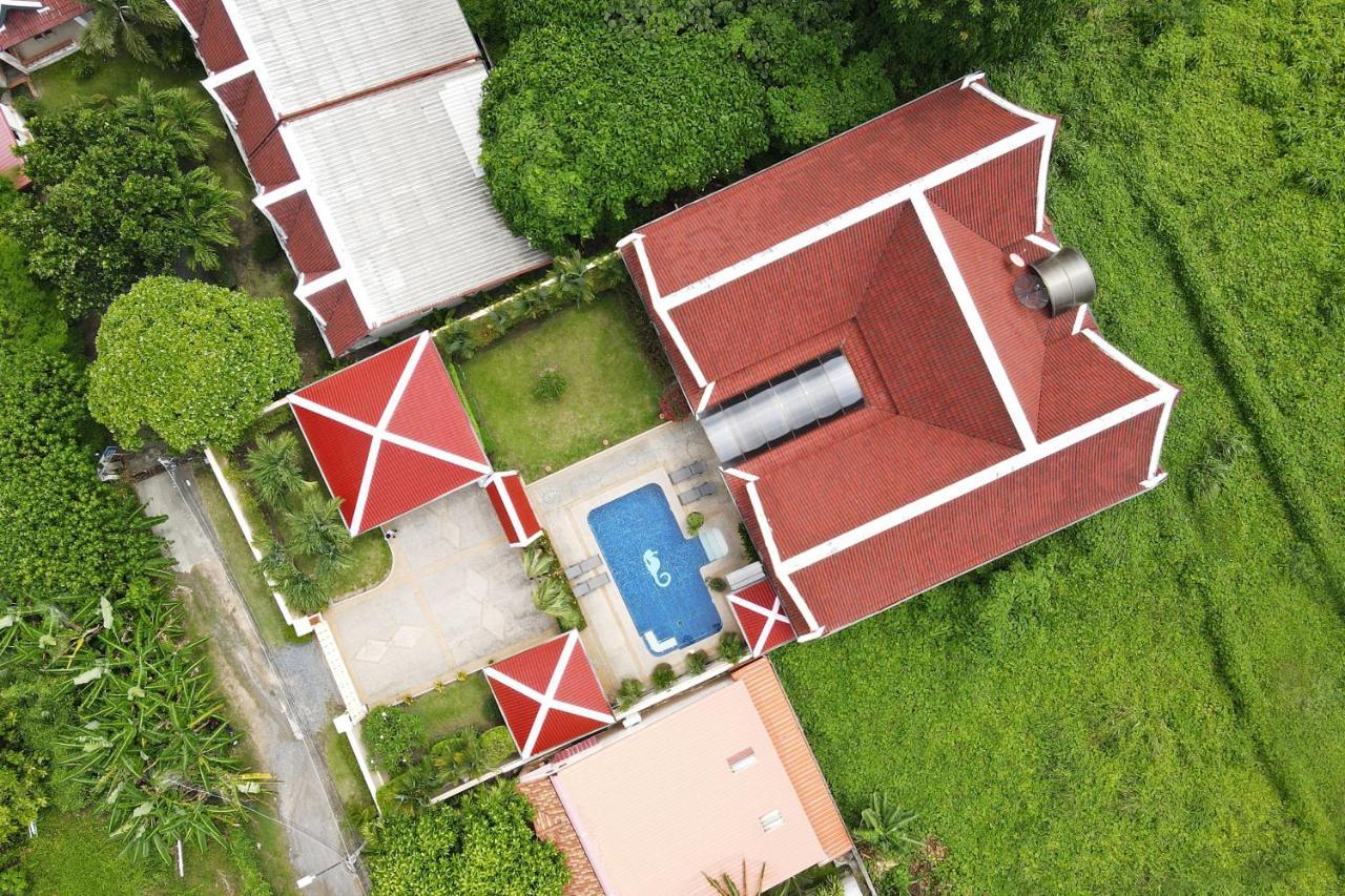Beautiful 5Br Villa Felicity, Pool & Garden, Near Naiharn Rawai Екстериор снимка